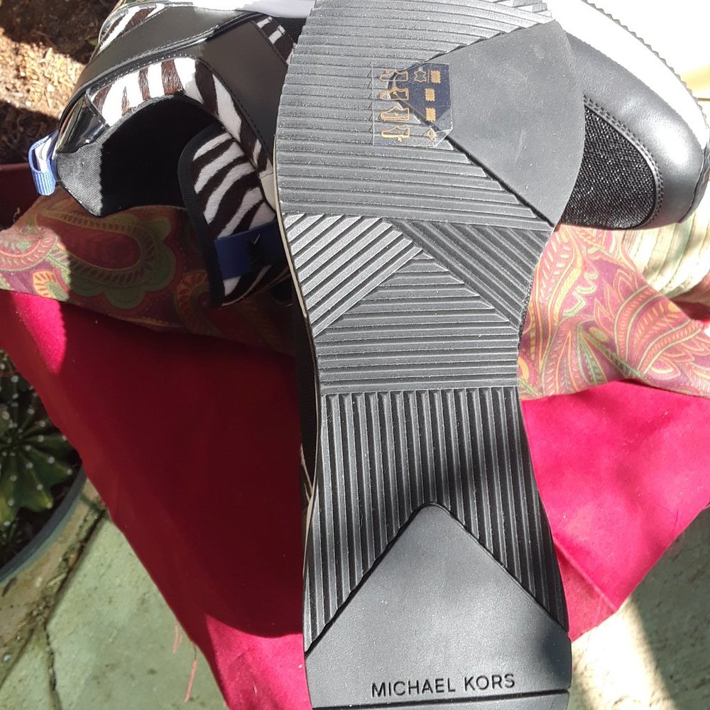 Michael Kors Georgie Calf Hair Trianers. - Picture 8 of 12